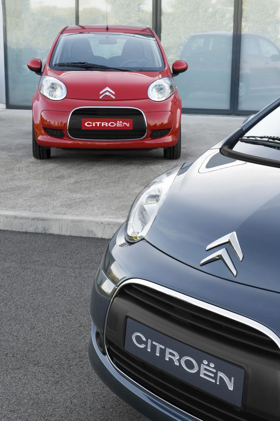  Citroen C1 5-Door 2012 года  (фото 91 из 124)